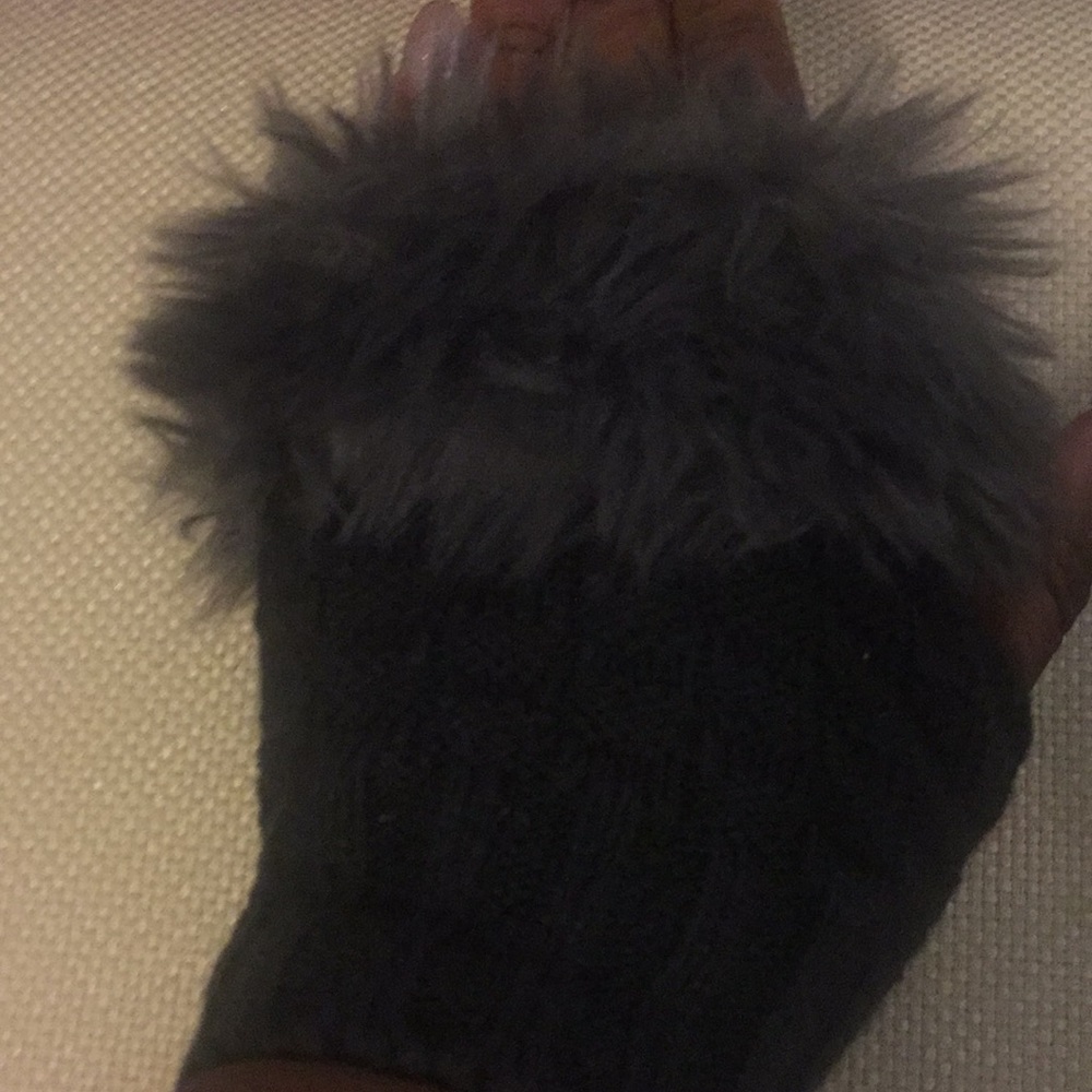 Hand Warmers - Picture 3 of 3